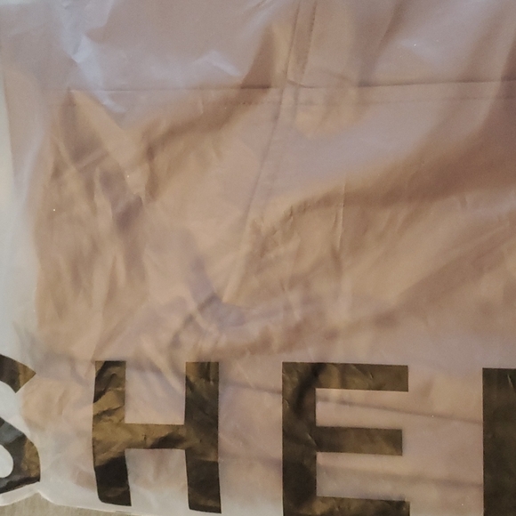 Shein women's high waisted faux leather pants - Picture 7 of 7